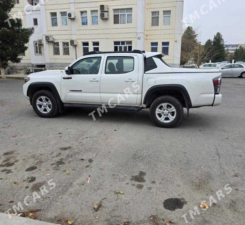 Toyota Tacoma 2019 - 365 000 TMT - Aşgabat - img 6