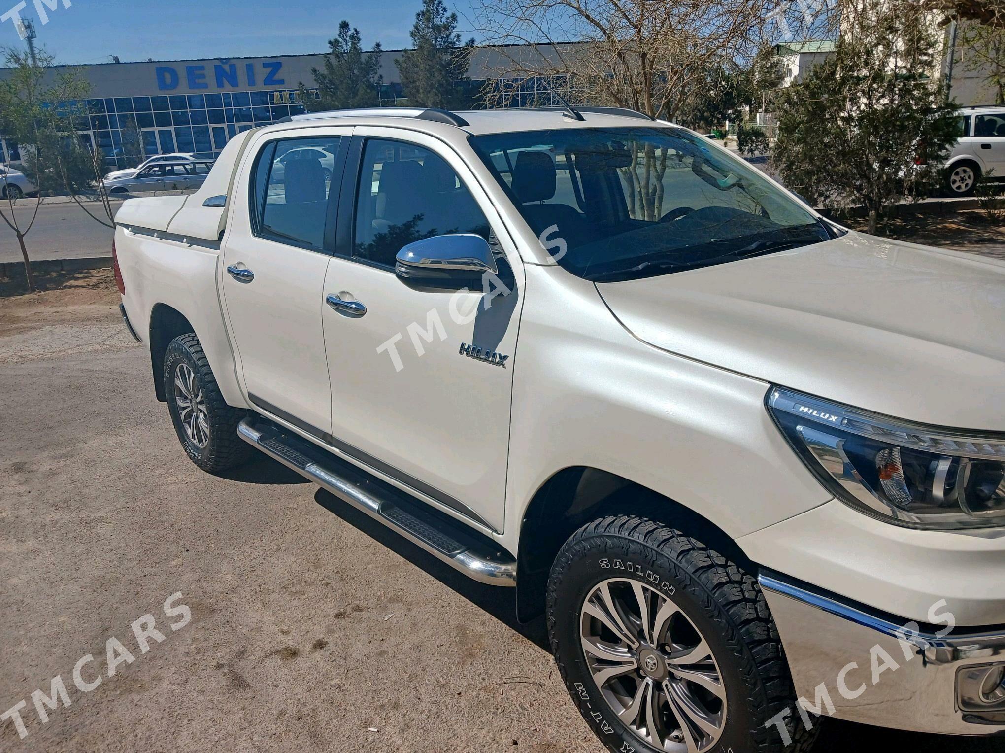 Toyota Hilux 2018 - 480 000 TMT - Türkmenbaşy - img 2