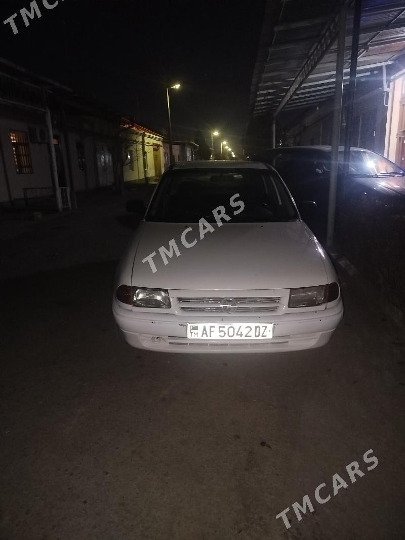 Opel Astra 1992 - 30 000 TMT - Daşoguz - img 4