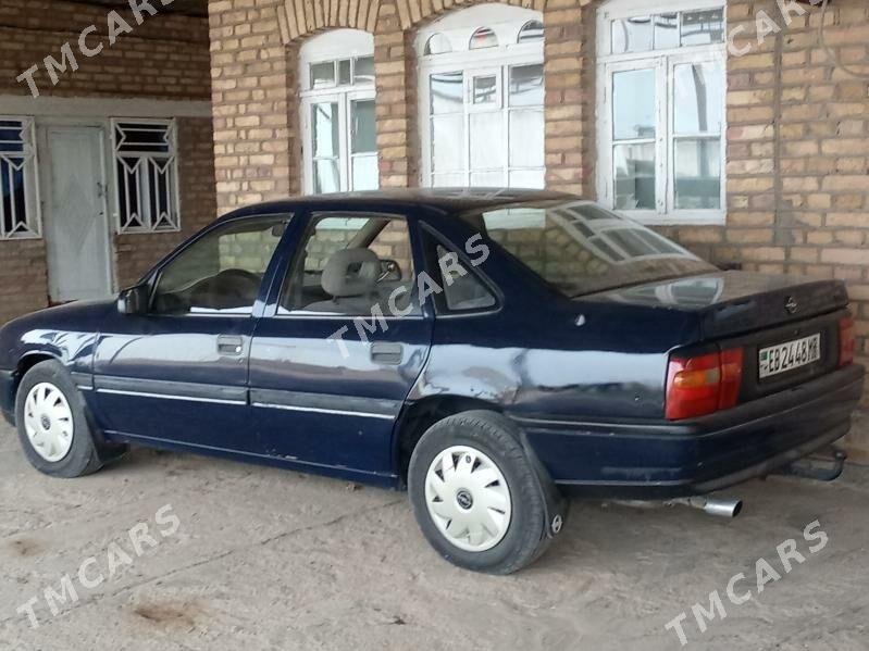 Opel Vectra 1989 - 35 000 TMT - Мары - img 2