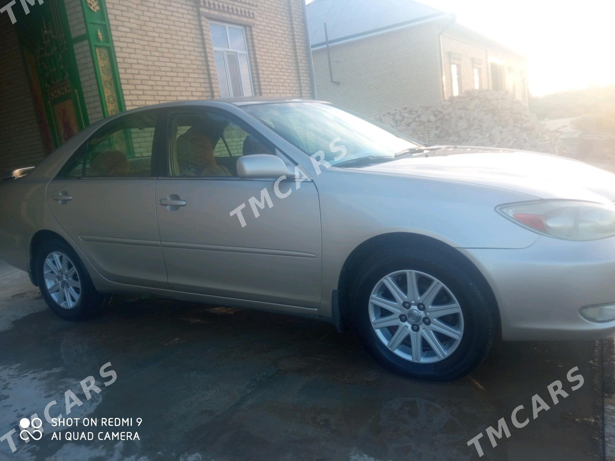 Toyota Camry 2002 - 220 000 TMT - Дянев - img 10