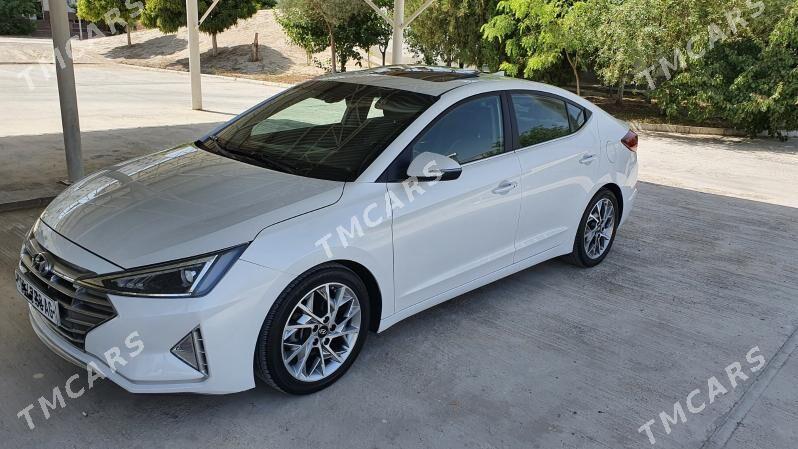 Hyundai Elantra 2020 - 240 000 TMT - Atatürk köç. - img 3