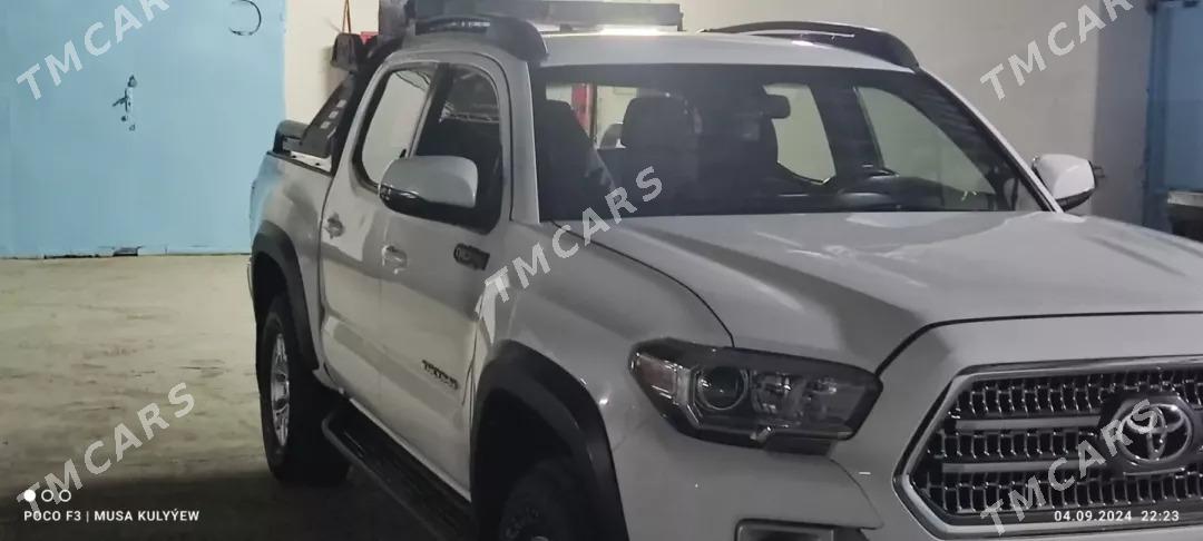 Toyota Tacoma 2018 - 450 000 TMT - Çärjew - img 2