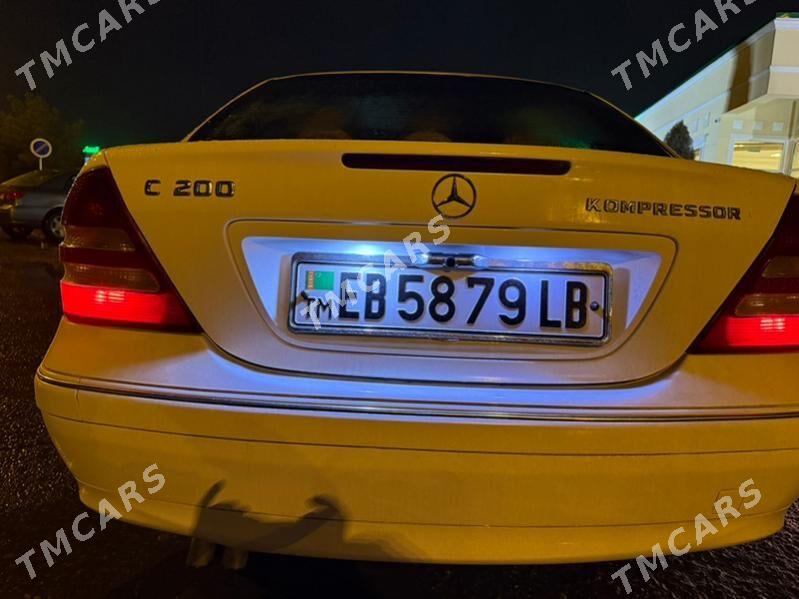 Mercedes-Benz C-Class 2002 - 100 000 TMT - Туркменабат - img 4