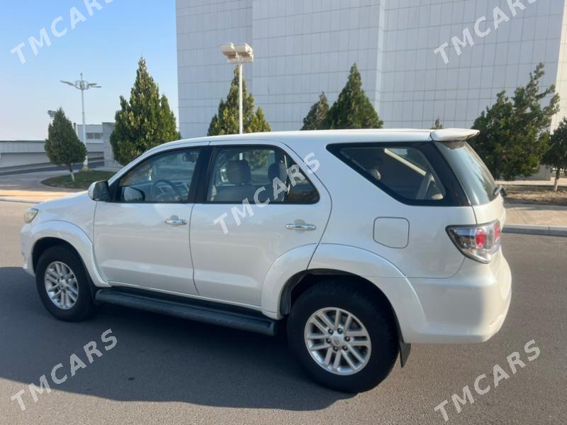 Toyota Fortuner 2013 - 324 999 TMT - Ашхабад - img 3