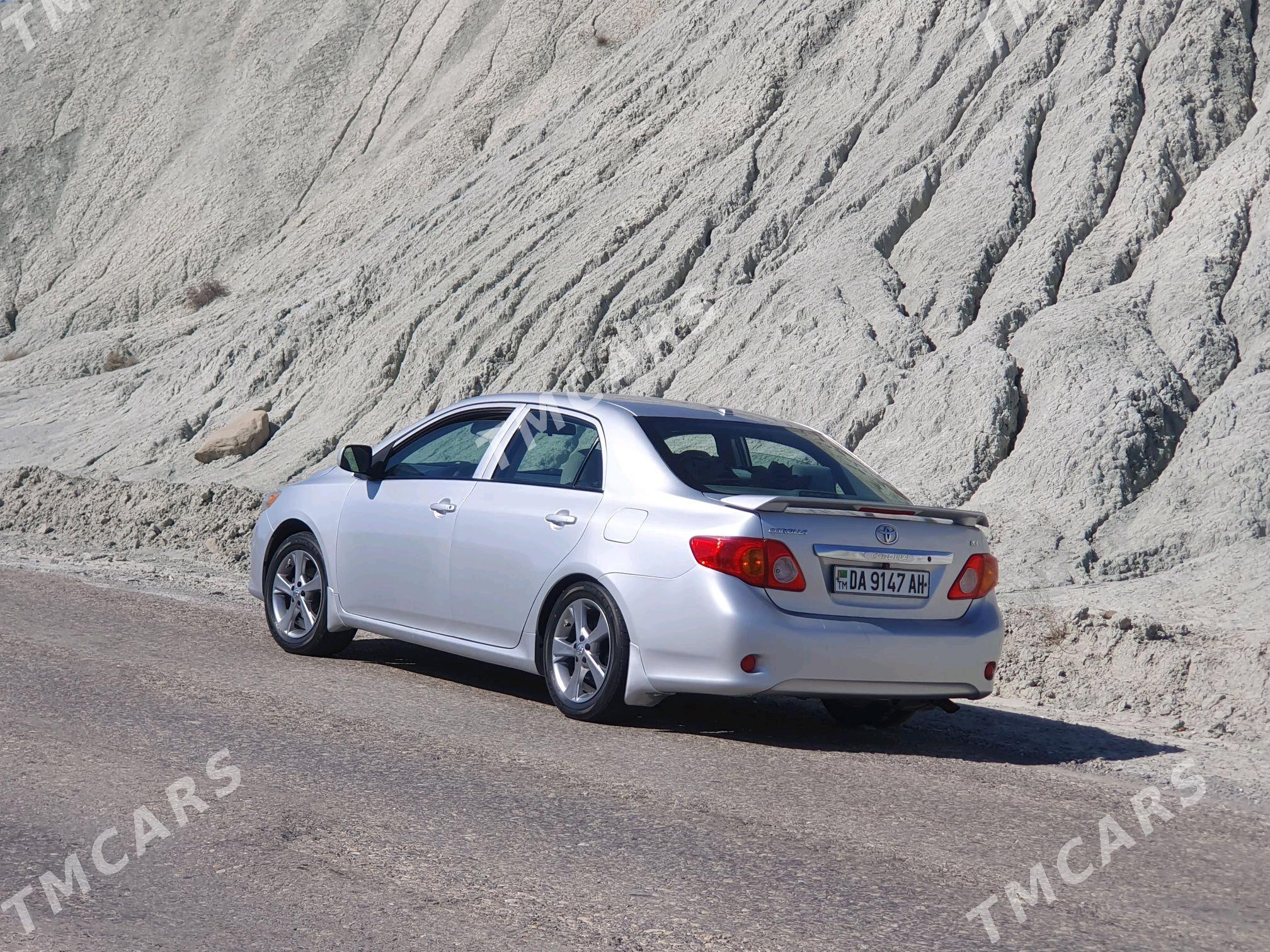 Toyota Corolla 2010 - 141 000 TMT - Гёкдепе - img 3