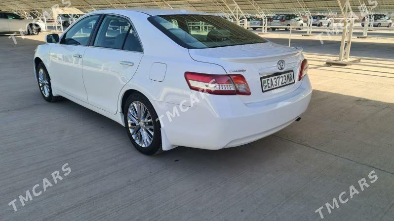 Toyota Camry 2011 - 145 000 TMT - Байрамали - img 2