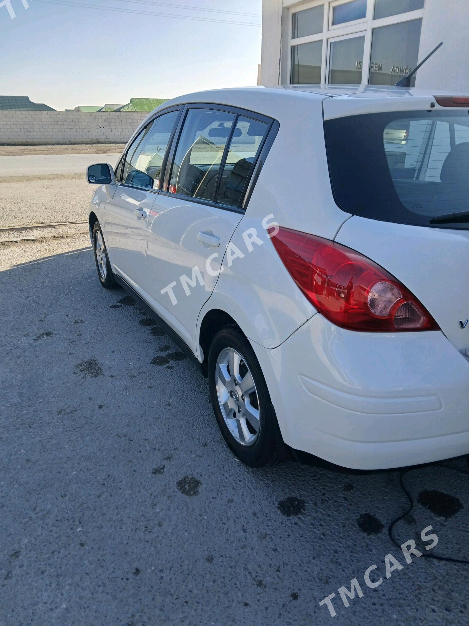 Nissan Versa 2012 - 127 000 TMT - Ашхабад - img 6