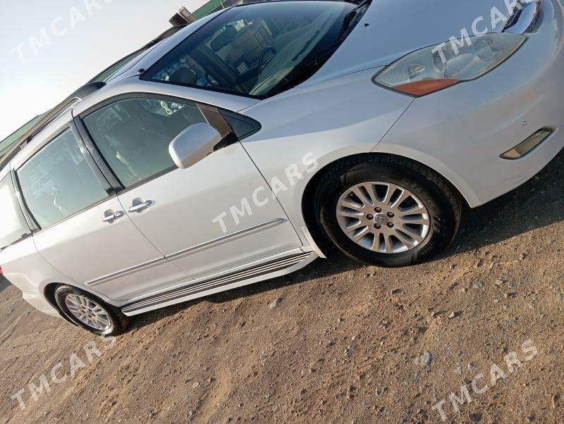 Toyota Sienna 2008 - 235 000 TMT - Aşgabat - img 6