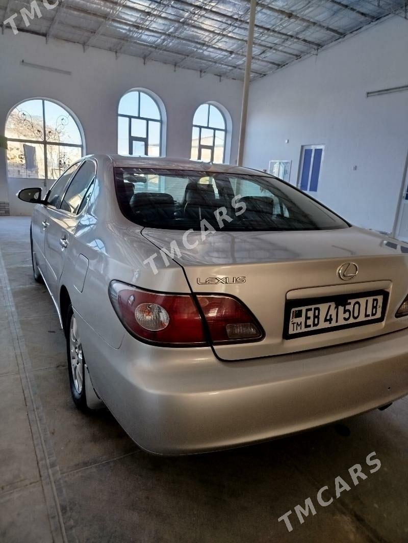 Lexus ES 300 2003 - 183 000 TMT - Чарджоу - img 4