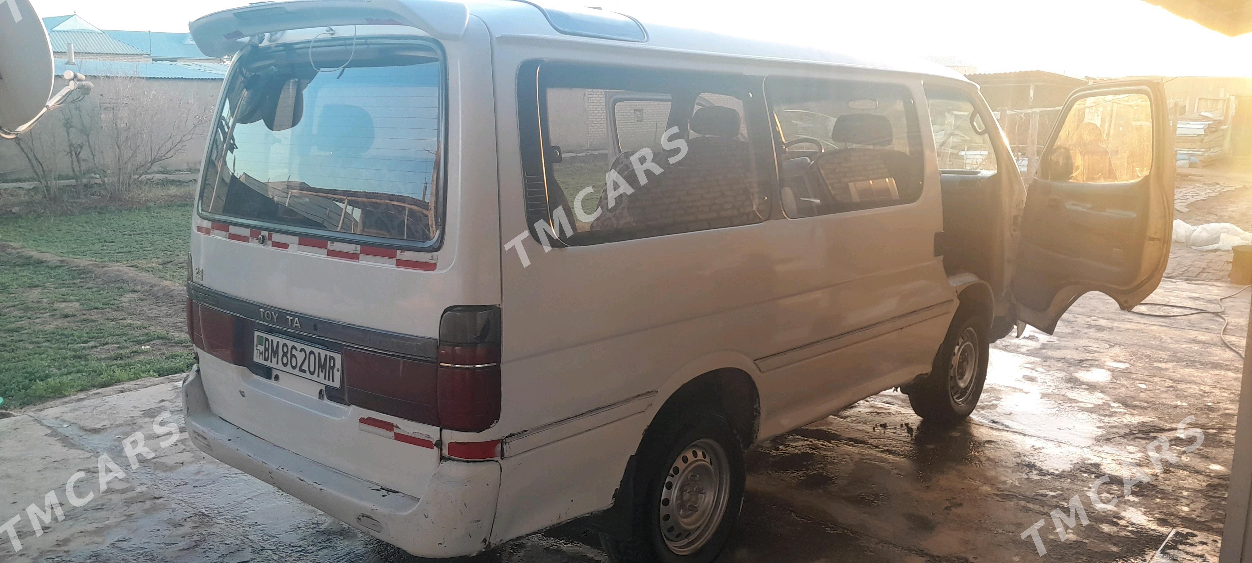 Toyota Hiace 1990 - 45 000 TMT - Векильбазар - img 2