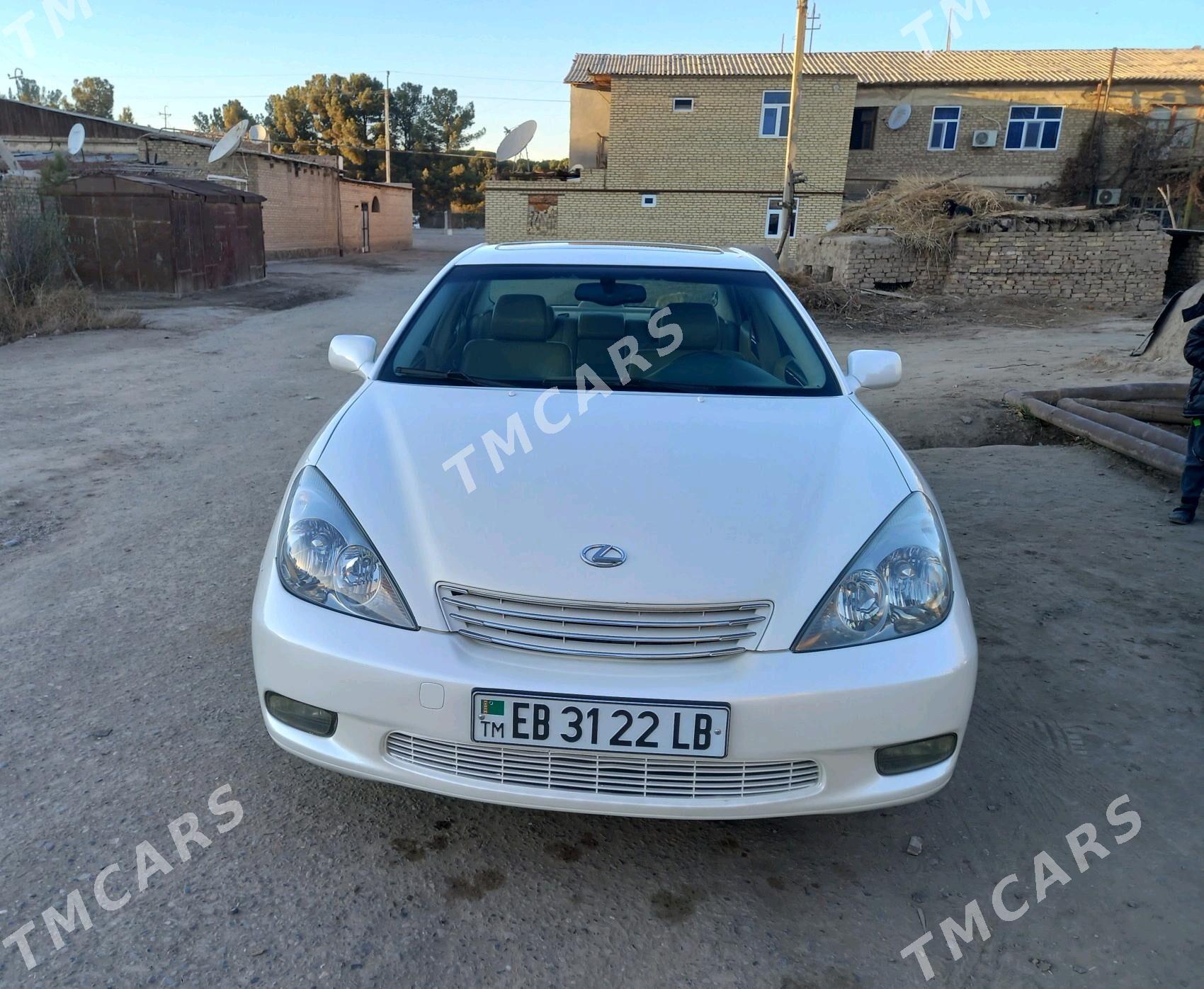 Lexus ES 300 2003 - 170 000 TMT - Сакар - img 4