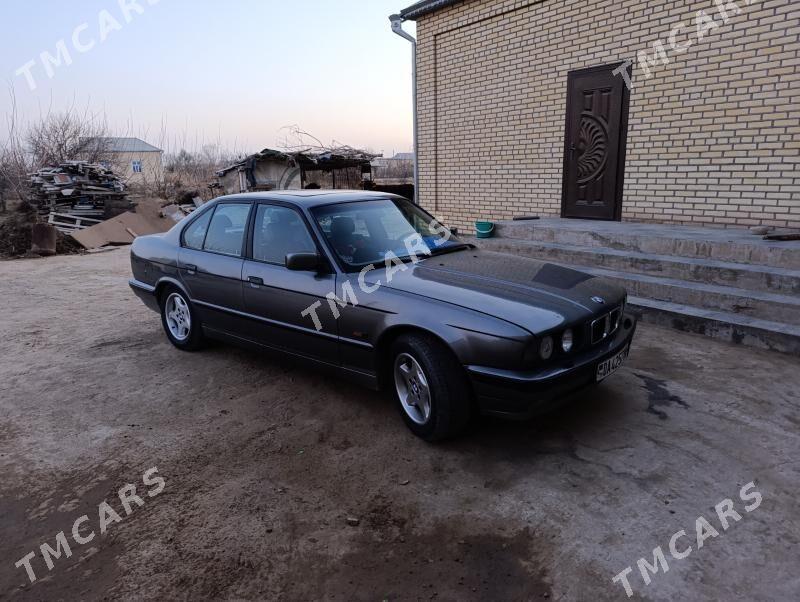 BMW 528 1992 - 72 000 TMT - Векильбазар - img 2