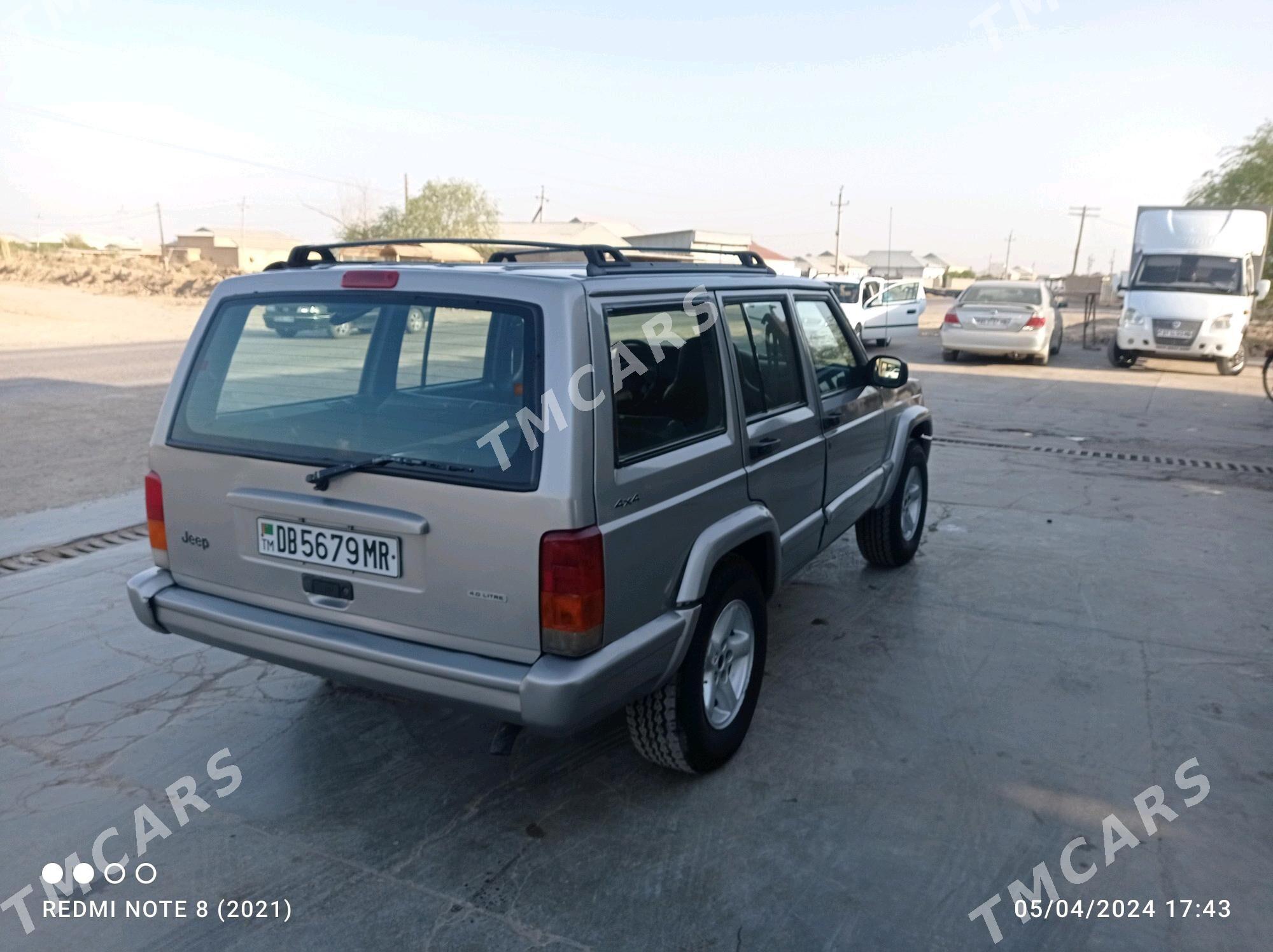 Jeep Cherokee 2001 - 55 000 TMT - Мары - img 5