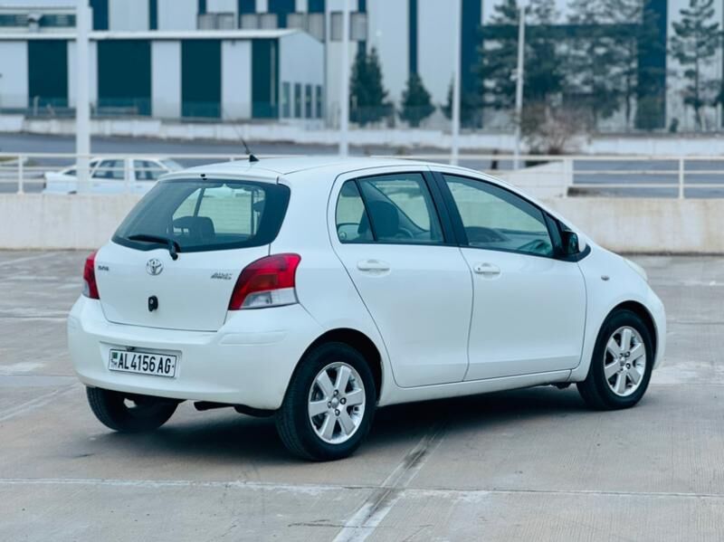 Toyota Yaris 2010 - 112 000 TMT - Ашхабад - img 8