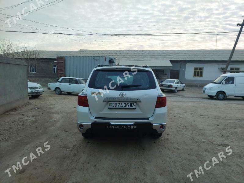 Toyota Highlander 2010 - 320 000 TMT - Кёнеургенч - img 5