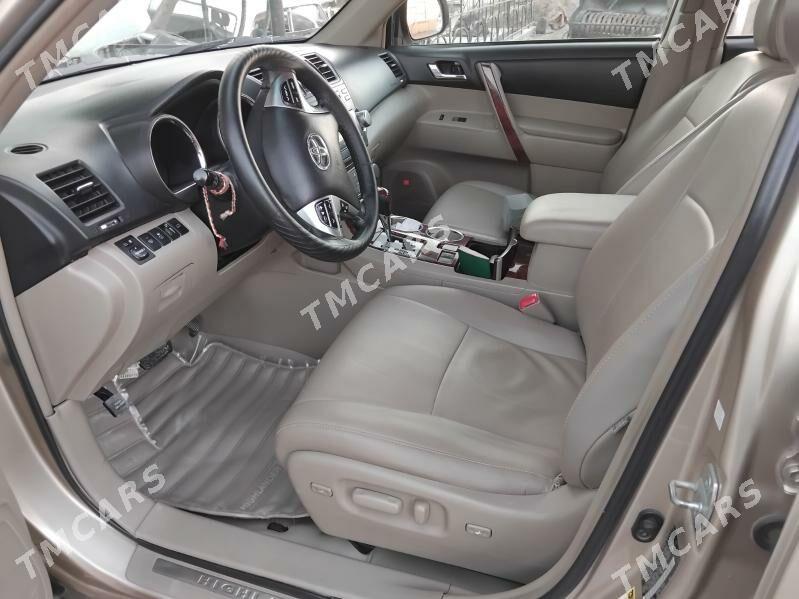 Toyota Highlander 2011 - 280 000 TMT - Дянев - img 6