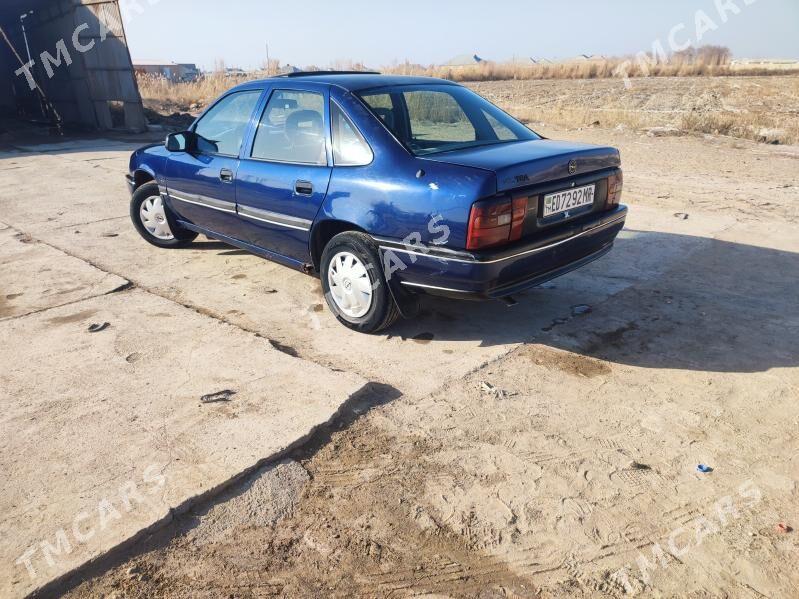 Opel Vectra 1992 - 24 000 TMT - Мары - img 3