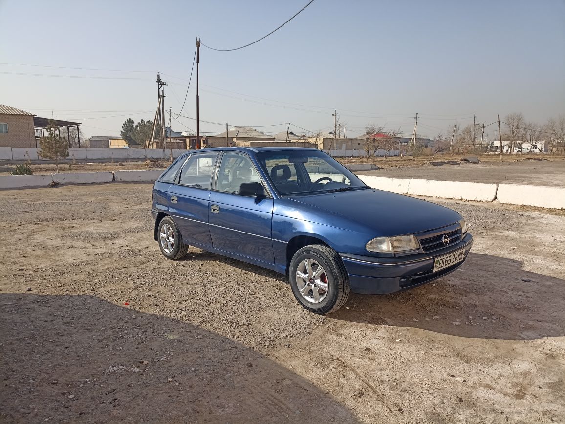 Opel Astra 1992 - 29 000 TMT - Мары - img 2