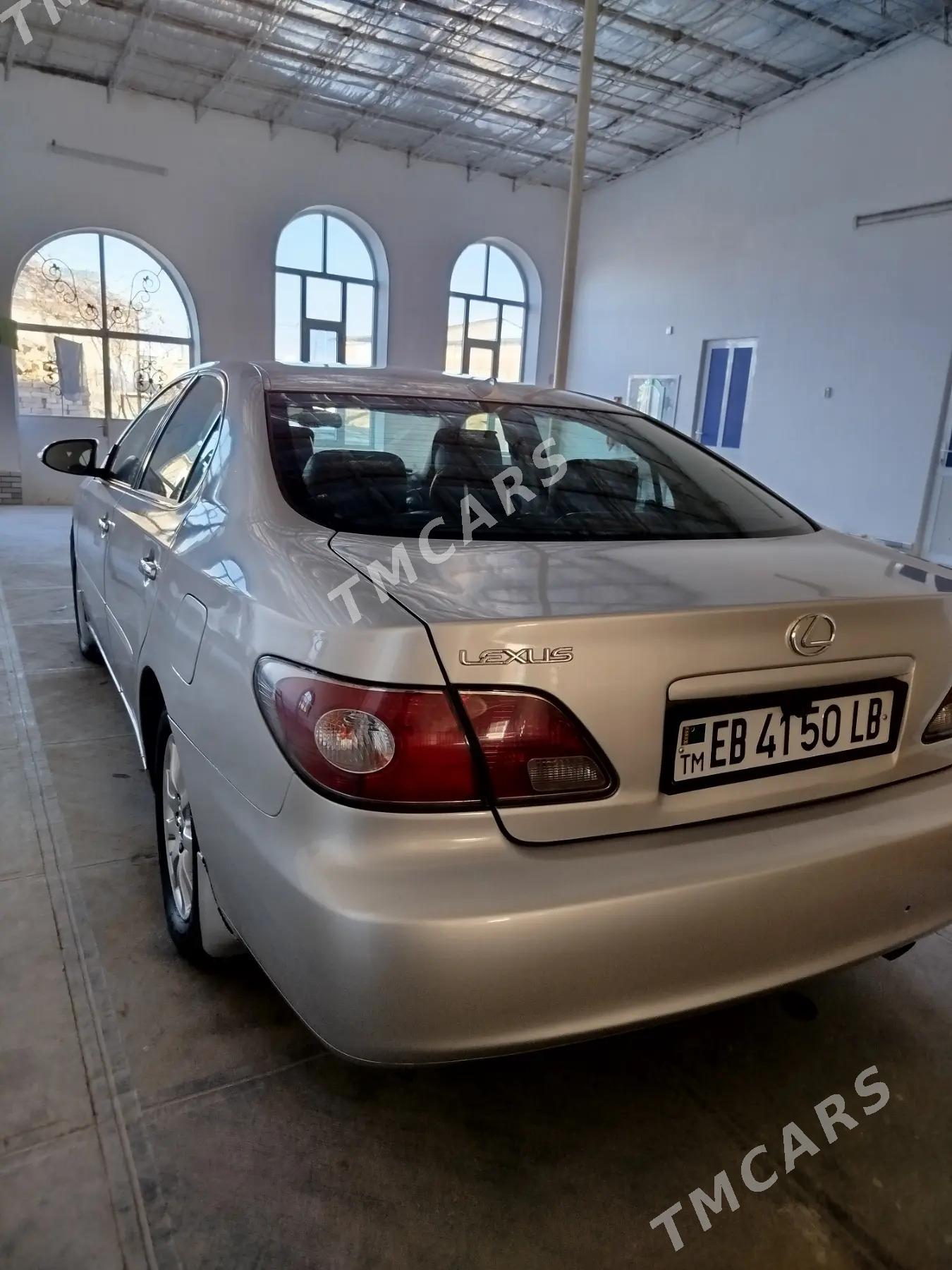 Lexus ES 300 2003 - 183 000 TMT - Чарджоу - img 5