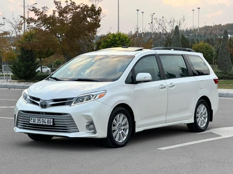 Toyota Sienna 2019 - 565 000 TMT - Ашхабад - img 2