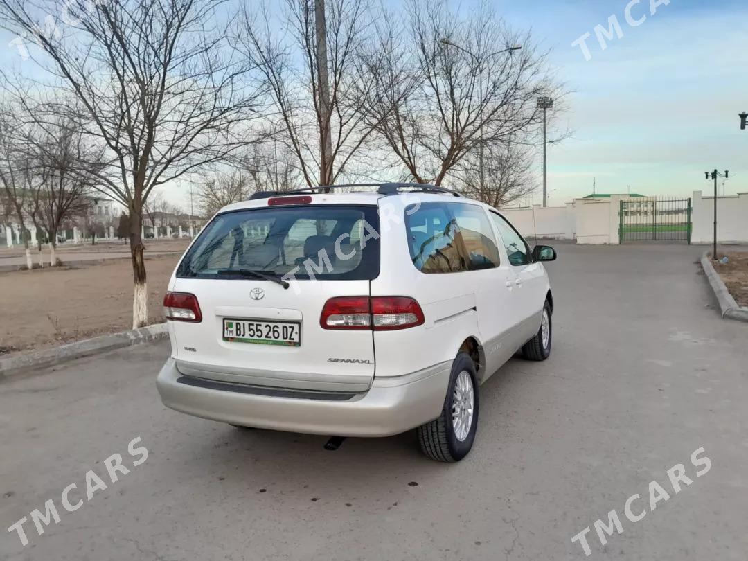 Toyota Sienna 2001 - 137 000 TMT - Губадаг - img 3