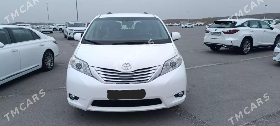 Toyota Sienna 2016 - 350 000 TMT - Aşgabat - img 2