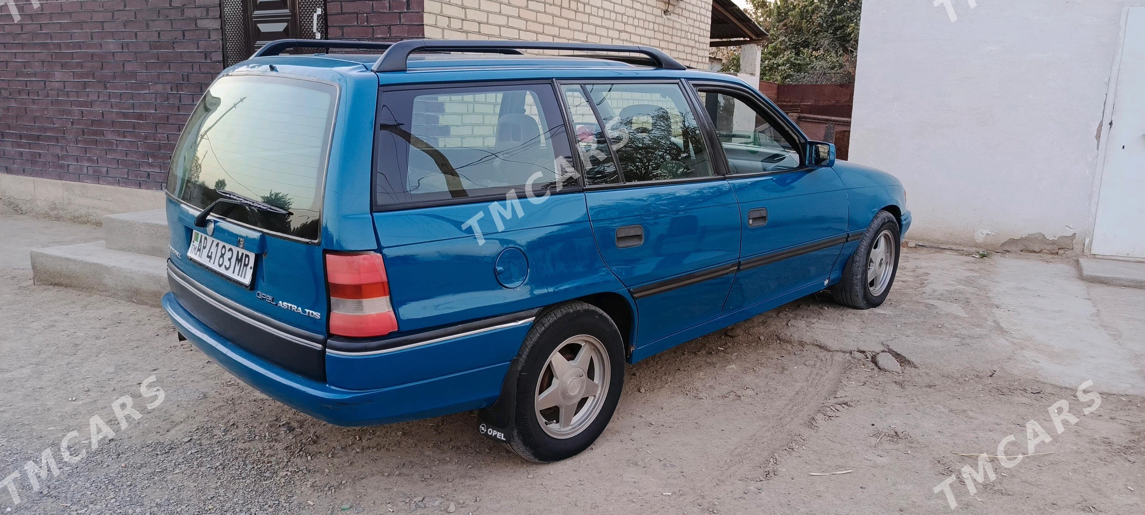 Opel Astra 1993 - 36 000 TMT - Мары - img 4