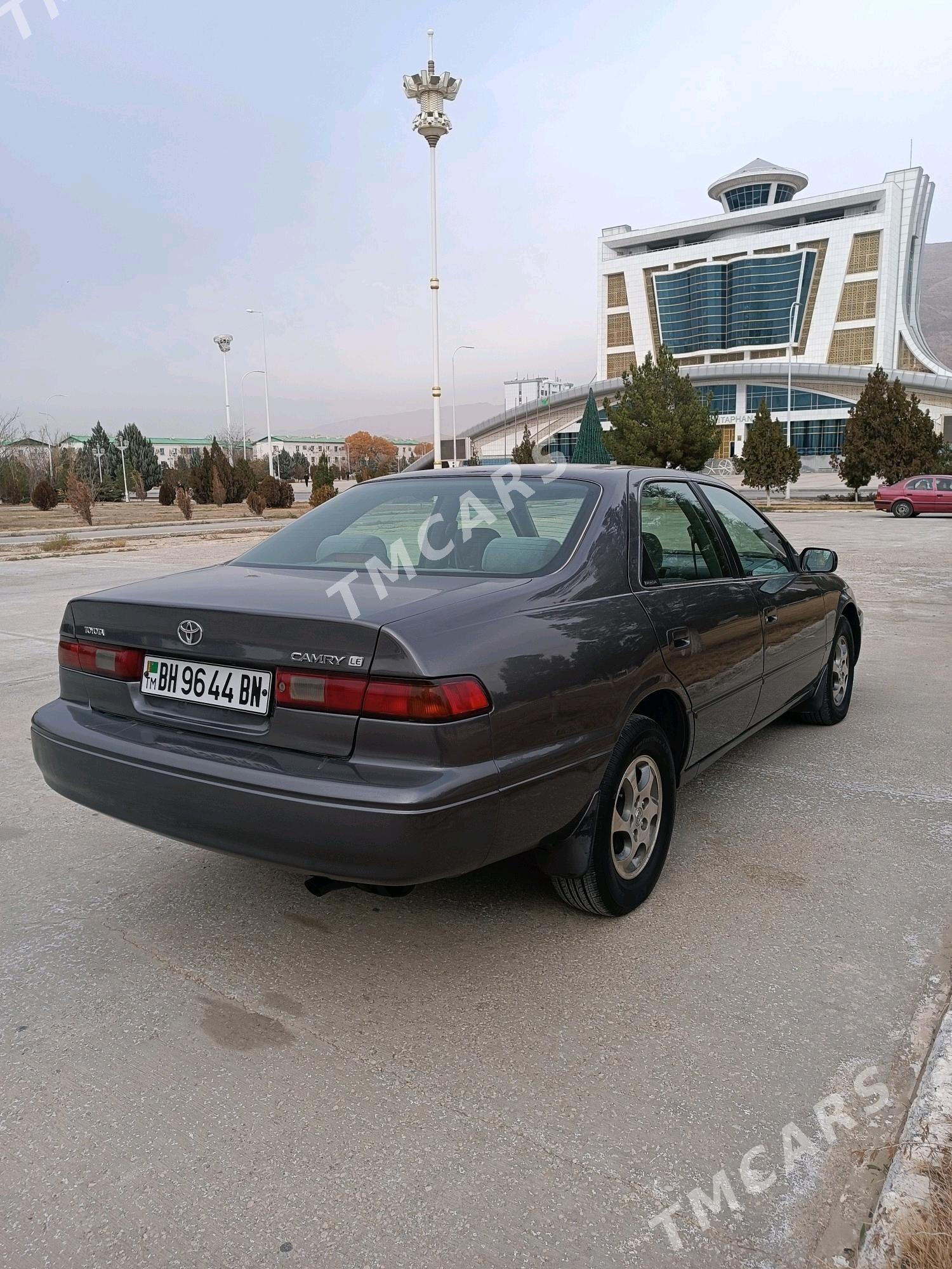 Toyota Camry 1999 - 108 000 TMT - Балканабат - img 3