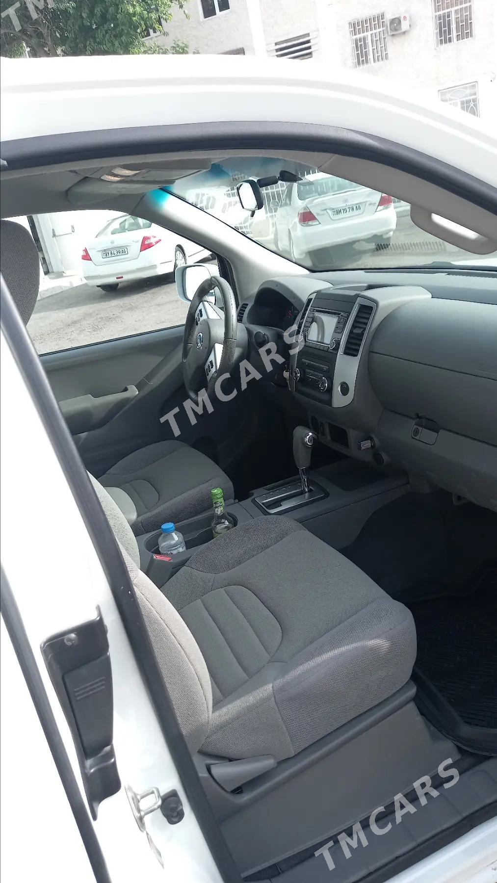 Nissan Navara 2018 - 285 000 TMT - Aşgabat - img 7