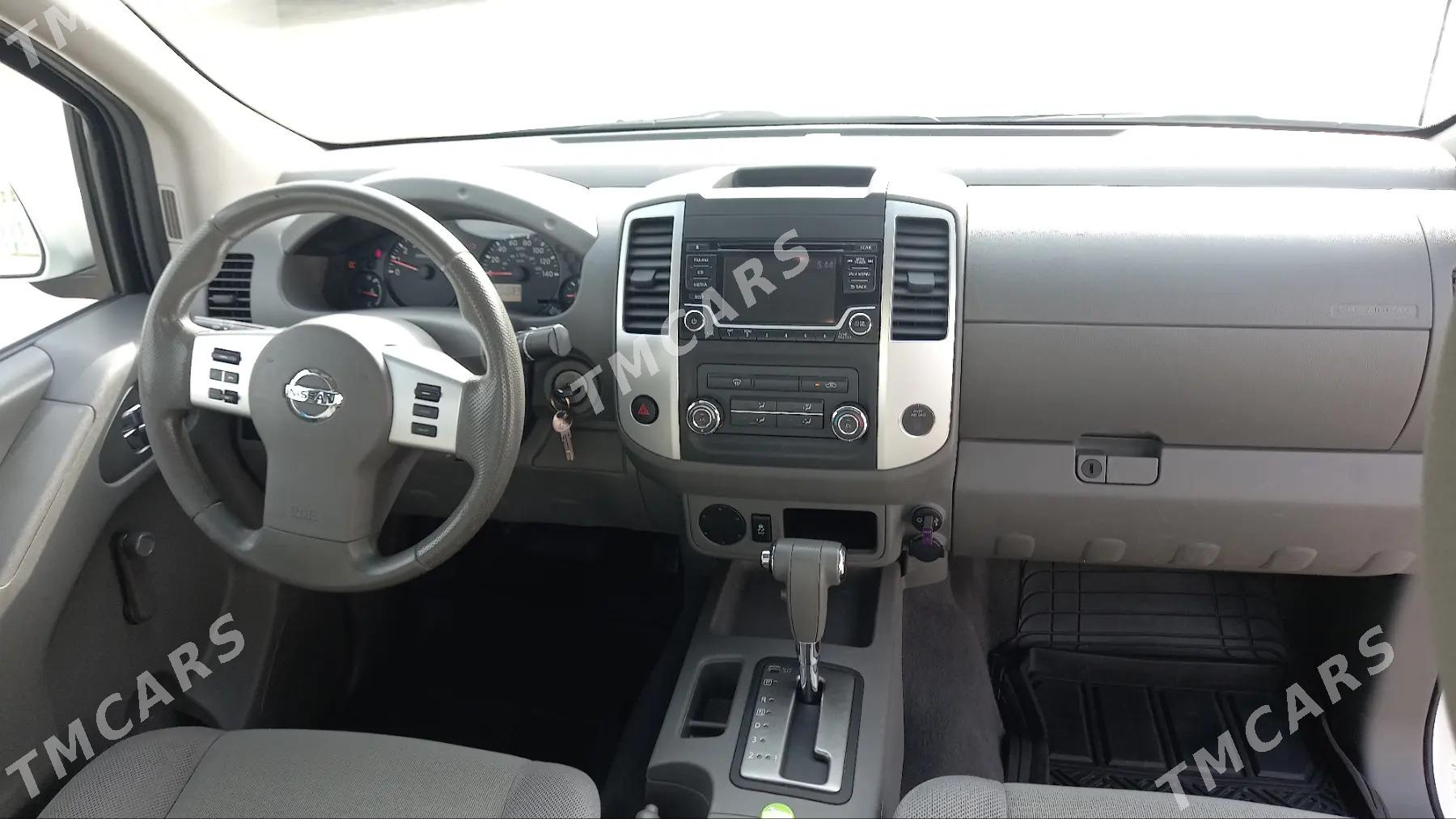 Nissan Navara 2018 - 285 000 TMT - Aşgabat - img 6