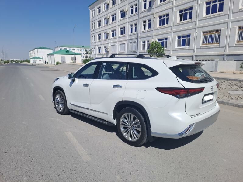 Toyota Highlander 2021 - 590 000 TMT - Ашхабад - img 5