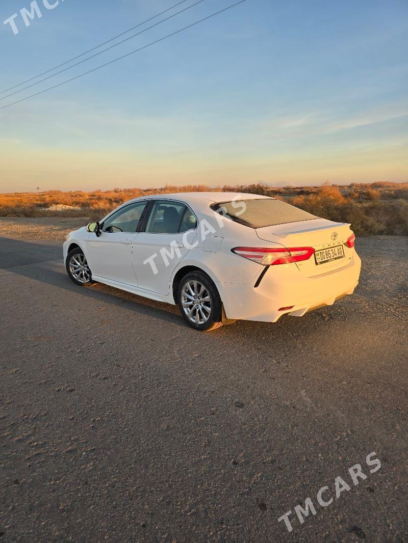 Toyota Camry 2020 - 295 000 TMT - Aşgabat - img 3