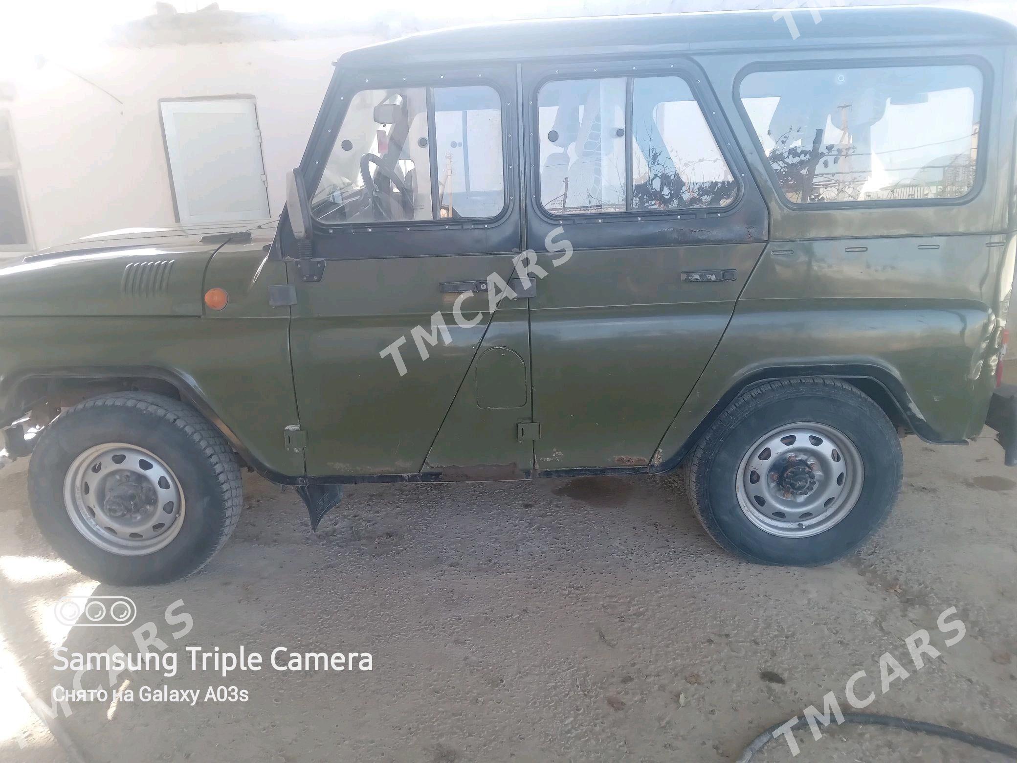 UAZ 469 2005 - 80 000 TMT - Ak bugdaý etraby - img 3