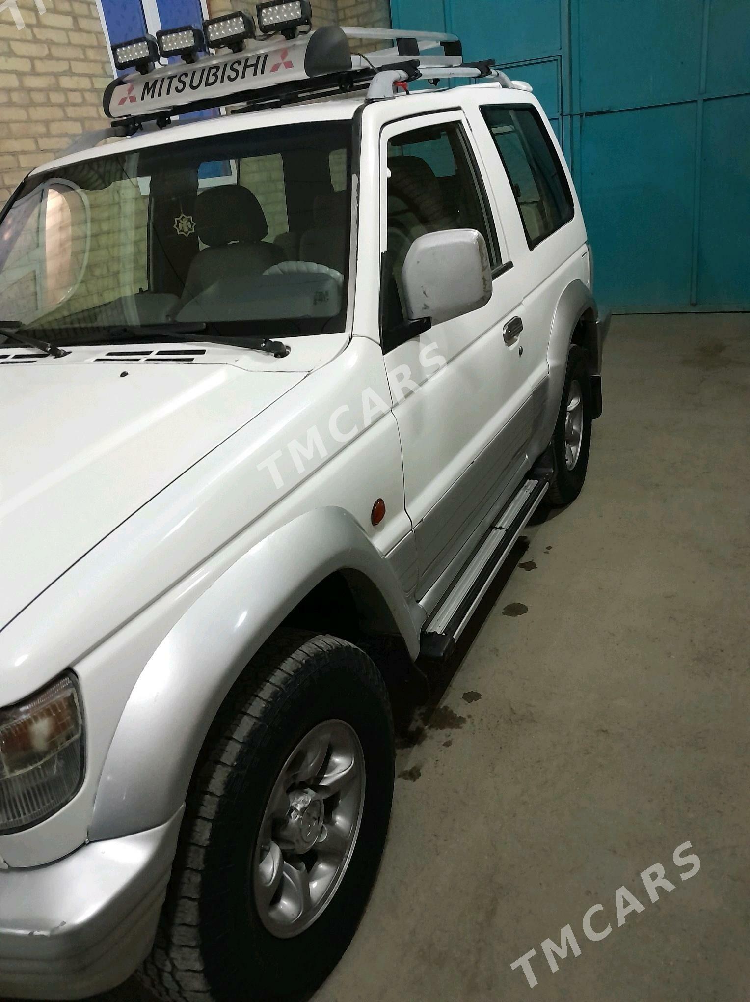 Mitsubishi Pajero 1996 - 95 000 TMT - Дянев - img 7