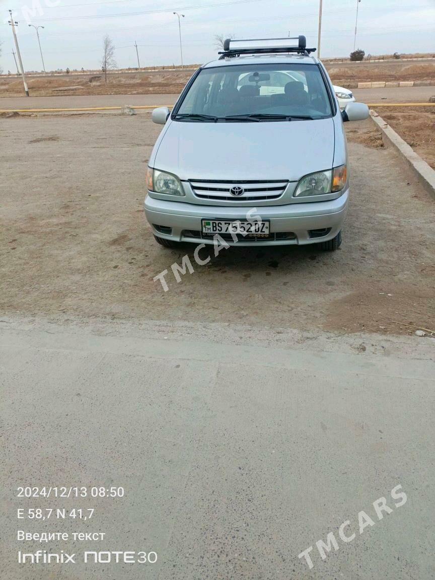 Toyota Sienna 2002 - 180 000 TMT - Рухубелентский этрап - img 2