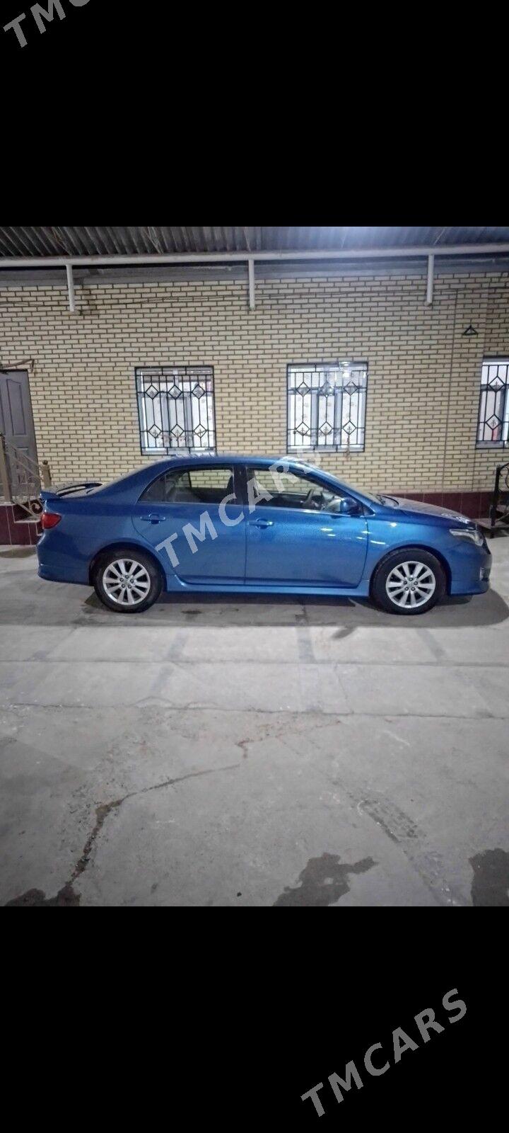 Toyota Corolla 2010 - 150 000 TMT - Мары - img 2