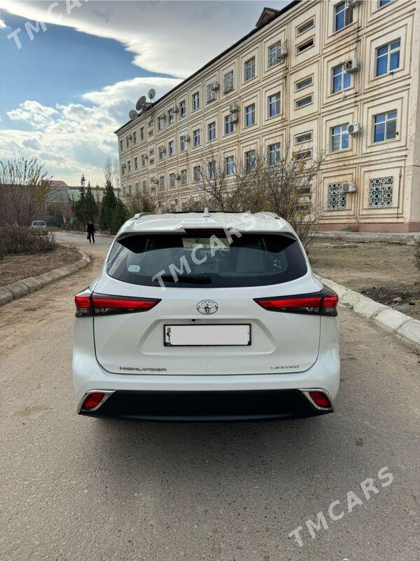 Toyota Highlander 2020 - 565 000 TMT - Aşgabat - img 5