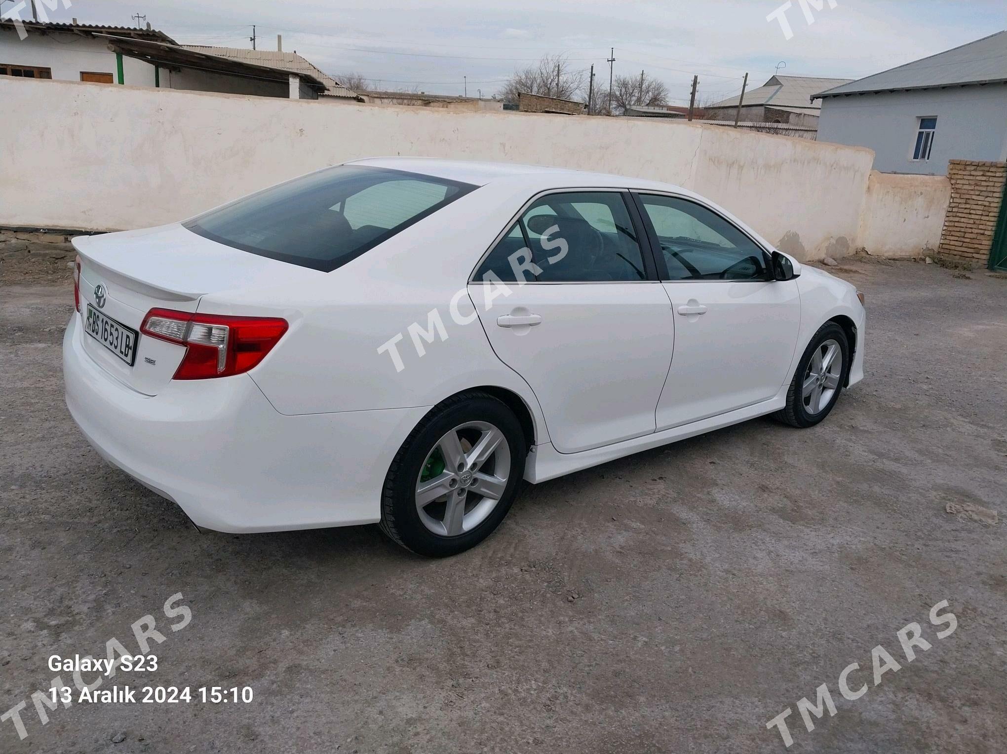 Toyota Camry 2014 - 220 000 TMT - Койтендаг - img 3