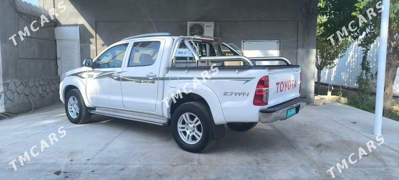 Toyota Hilux 2015 - 360 000 TMT - Mary - img 3