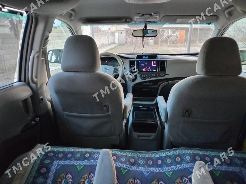 Toyota Sienna 2011 - 280 000 TMT - Ашхабад - img 9