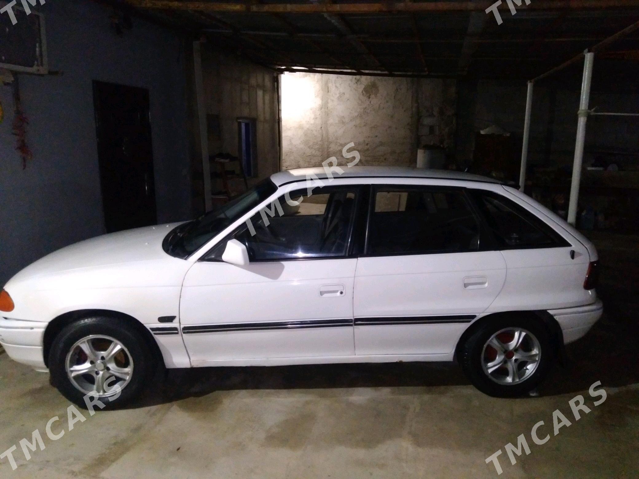 Opel Astra 1993 - 30 000 TMT - Чоганлы - img 2