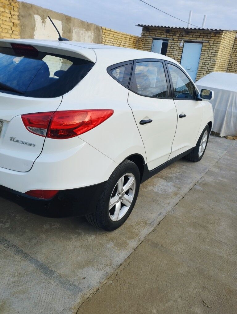 Hyundai Tucson 2010 - 160 000 TMT - Байрамали - img 2