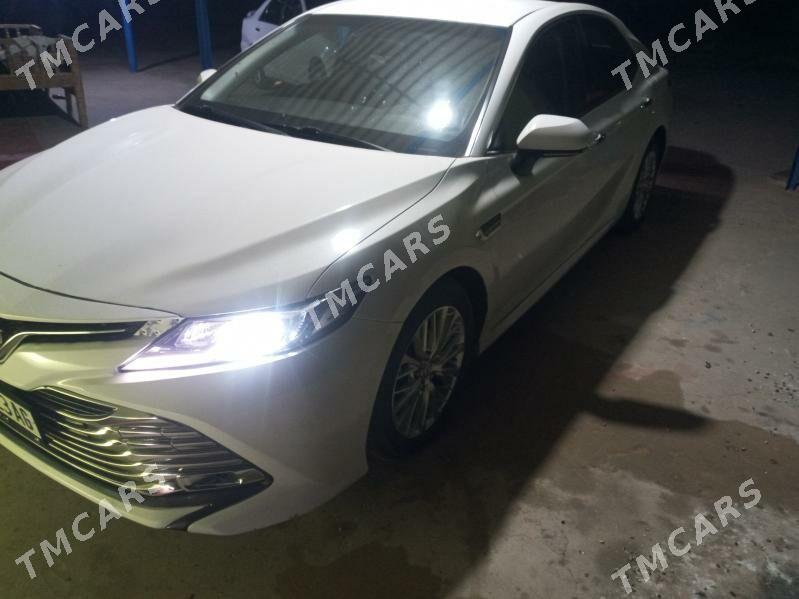 Toyota Camry 2019 - 260 000 TMT - Ашхабад - img 2