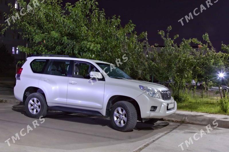 Toyota Land Cruiser Prado 2010 - 480 000 TMT - Aşgabat - img 3