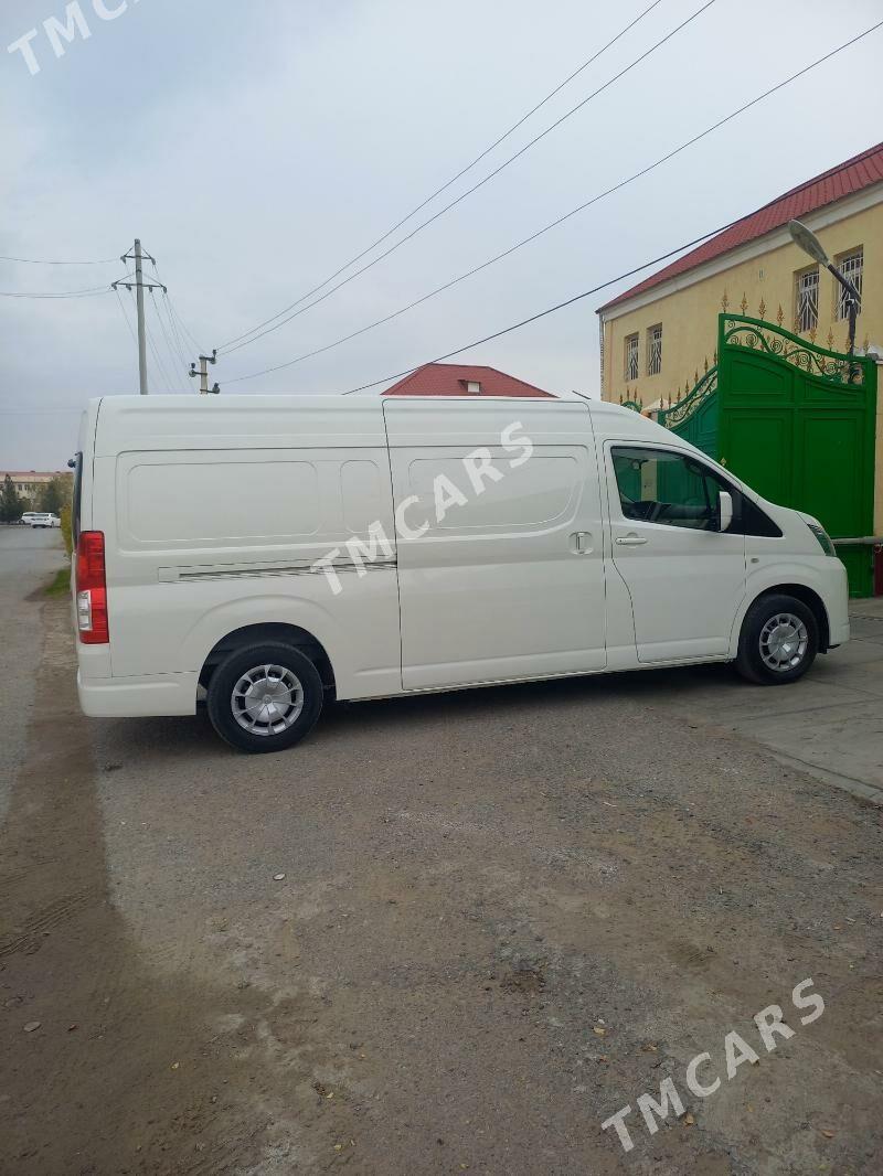 Toyota Hiace 2019 - 520 000 TMT - Çoganly - img 3