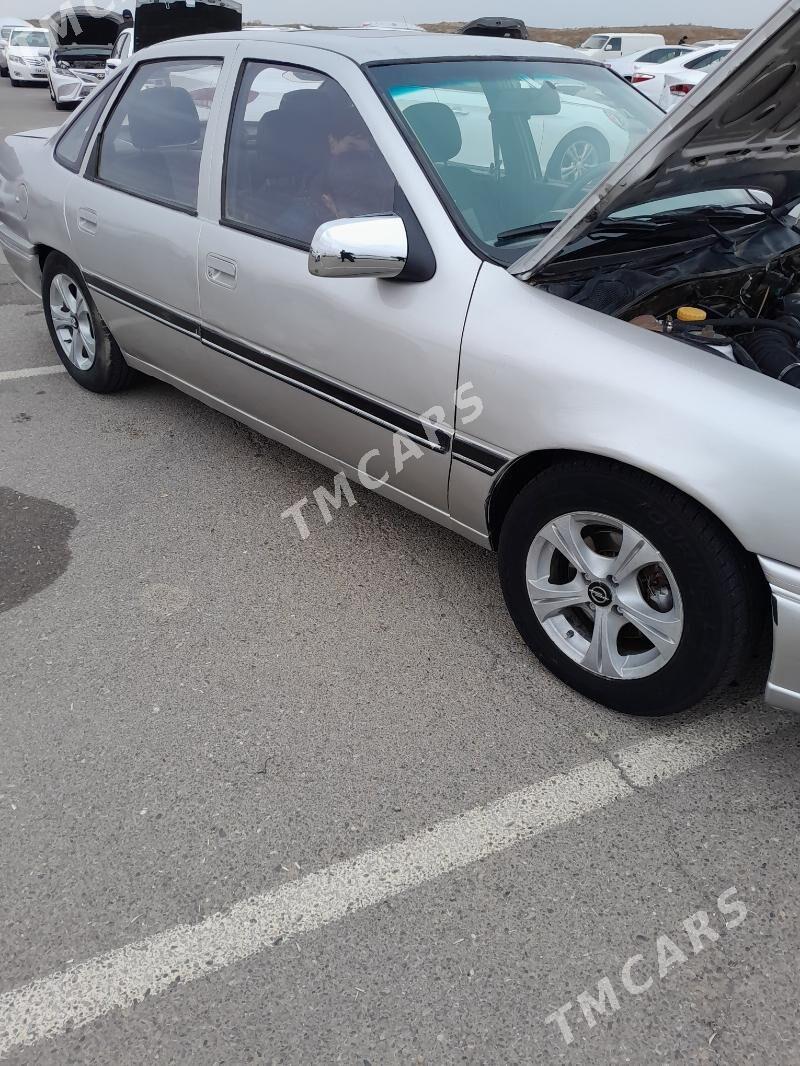 Opel Vectra 1992 - 32 000 TMT - Ашхабад - img 5