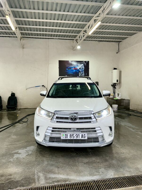 Toyota Highlander 2019 - 365 000 TMT - Aşgabat - img 4