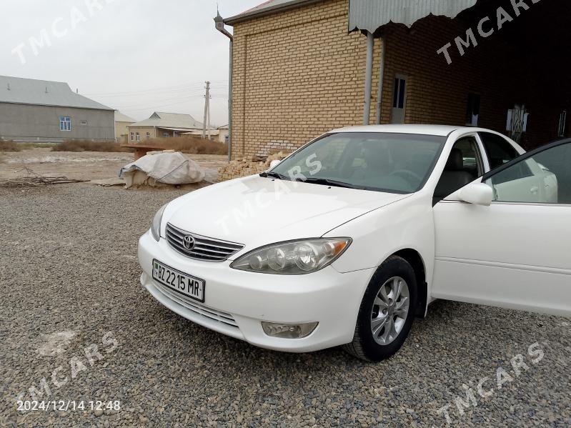 Toyota Camry 2003 - 135 000 TMT - Векильбазар - img 3