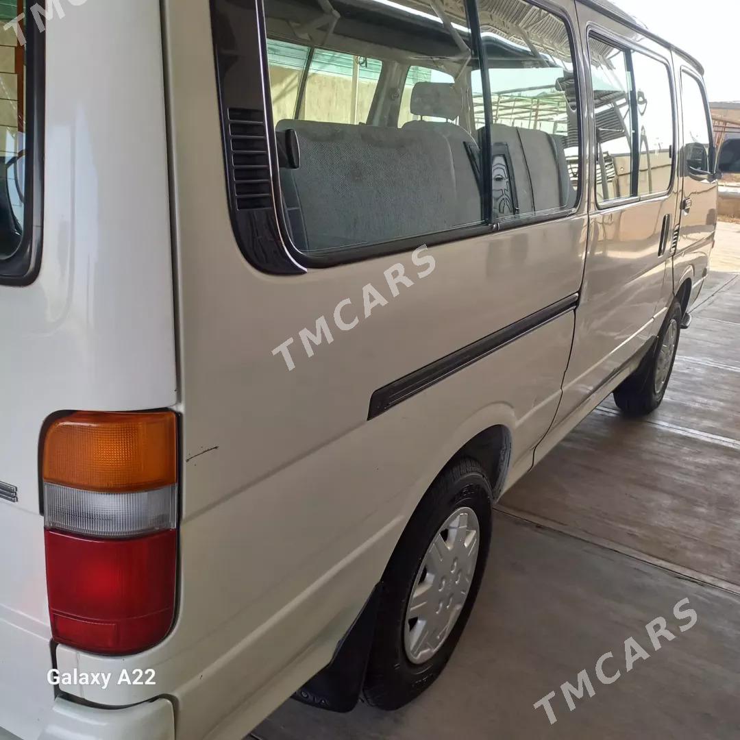 Toyota Hiace 2003 - 145 000 TMT - Aşgabat - img 7